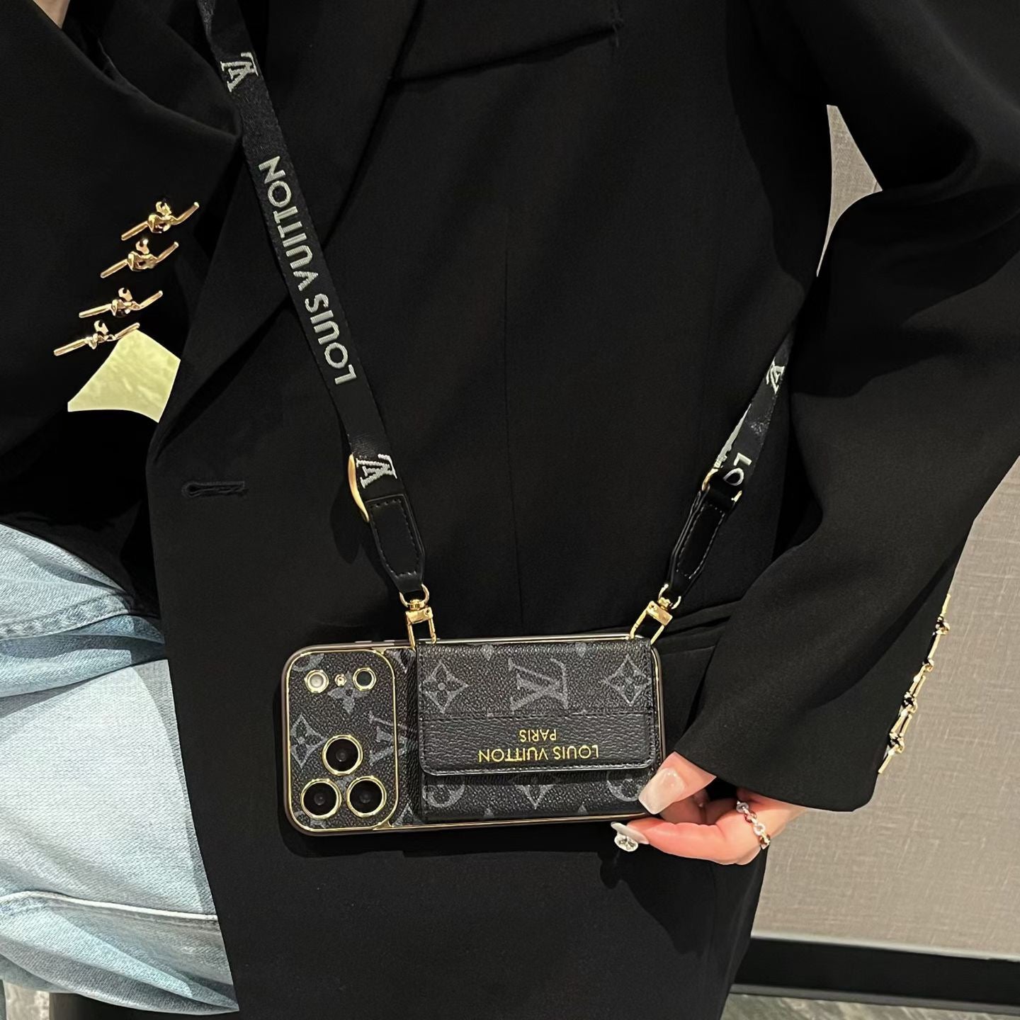 ✨ LV Card Bag / Phone Case – 2 in 1 Luxury Edition ✨