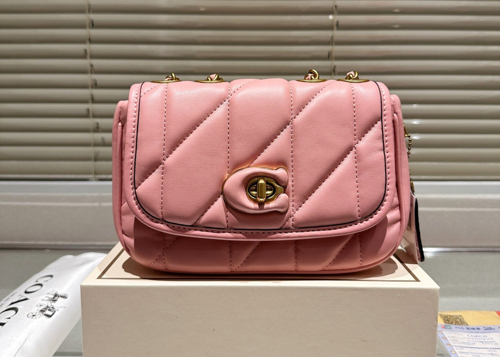 Coach Madison Chain Bag ✨👜