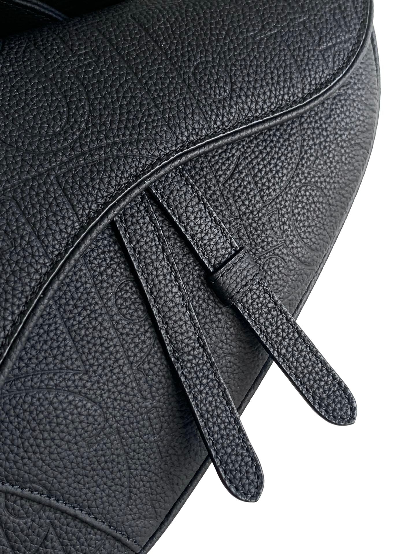 🖤✨ Dior Saddle Bag — Dior Gravity Embossed Leather | Model 093 Black ✨🖤