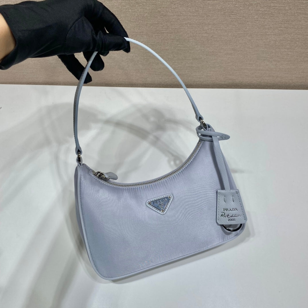 Ice Grey – New Arrival ✨