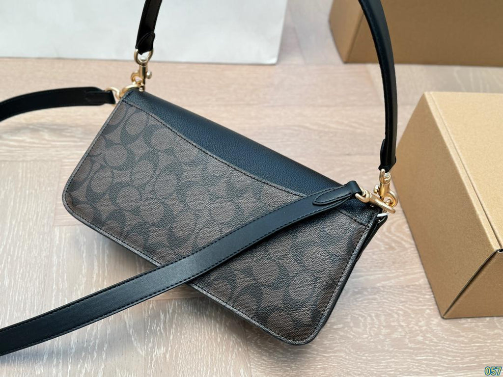 COACH Baguette Shoulder Bag ✨