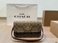 🤎✨ Coach Underarm Bag — Elegant Everyday Luxury ✨🤎