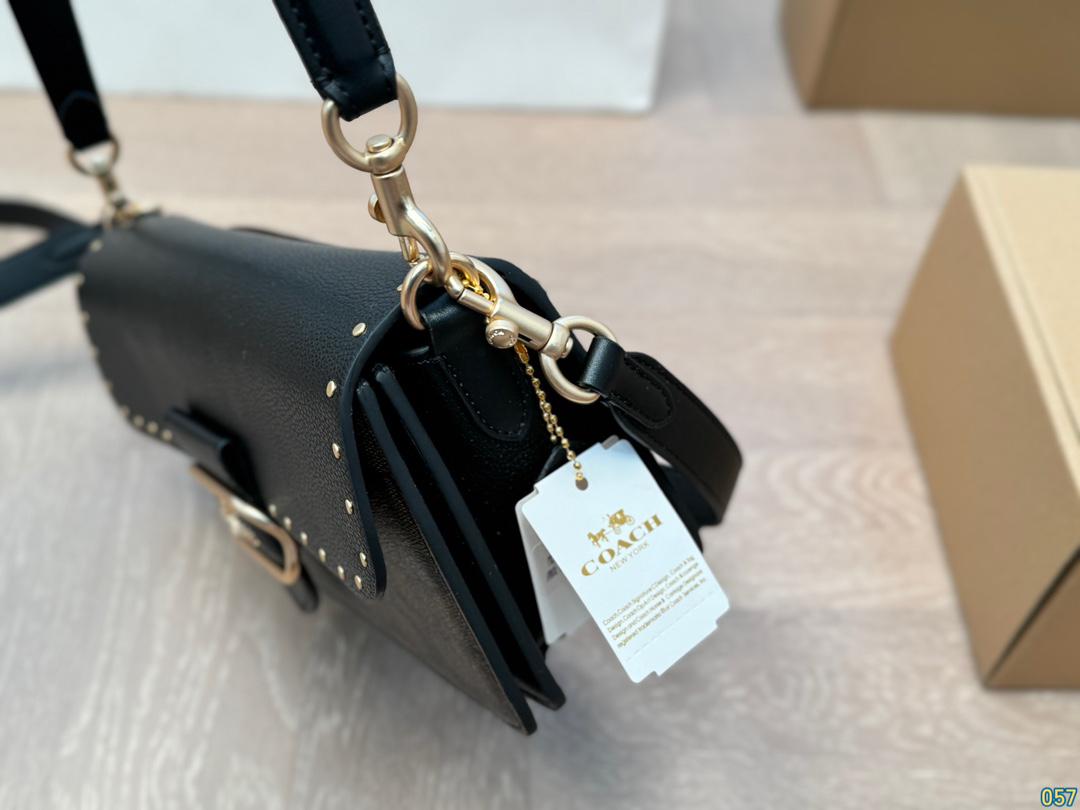 COACH Baguette Shoulder Bag ✨