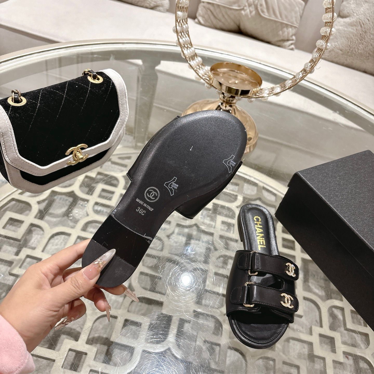 CHANEL 2026SS Spring/Summer Double C Slippers ✨